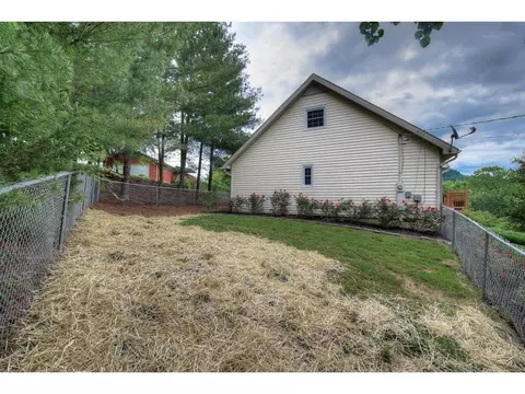 2802 Granbrook Court Johnson City Tn 37601, Johnson City, TN 37601 photo 35