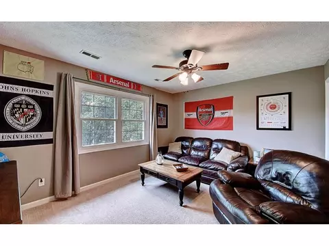 2802 Granbrook Court Johnson City Tn 37601, Johnson City, TN 37601 photo 17
