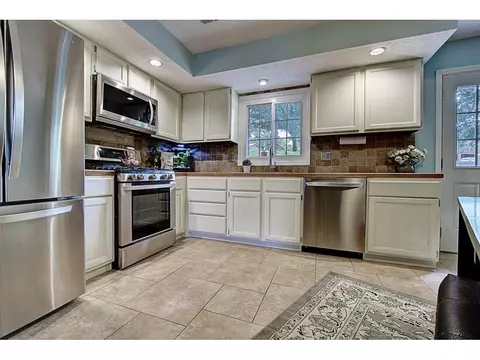 2802 Granbrook Court Johnson City Tn 37601, Johnson City, TN 37601 photo 13