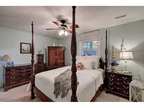 2802 Granbrook Court Johnson City Tn 37601, Johnson City, TN 37601 photo 16