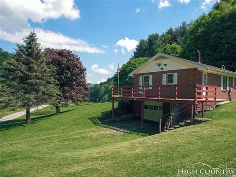 195 Willard Johnson Road Vilas Nc 28692, Vilas, NC 28692 photo 2