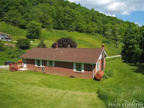 195 Willard Johnson Road Vilas Nc 28692, Vilas, NC 28692 photo 4