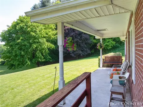195 Willard Johnson Road Vilas Nc 28692, Vilas, NC 28692 photo 6