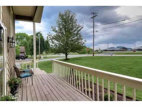 103 Blazerview Road Gray Tn 37615, Gray, TN 37615 photo 8