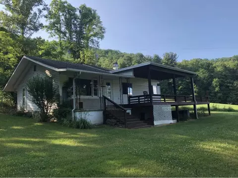 132 Potterack Road Hampton Tn 37658, Hampton, TN 37658 photo 1