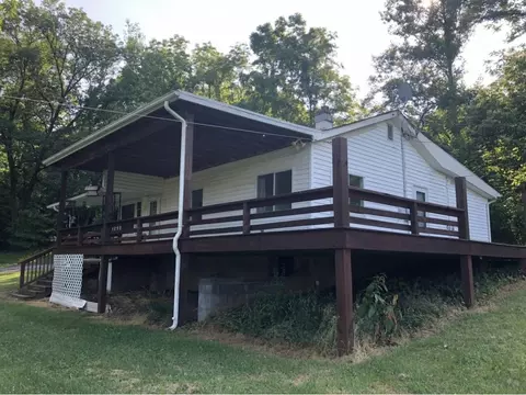 132 Potterack Road Hampton Tn 37658, Hampton, TN 37658 photo 2
