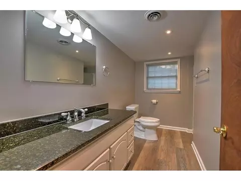 357 Springlake Road Bristol Va 24201, Bristol, VA 24201 photo 34