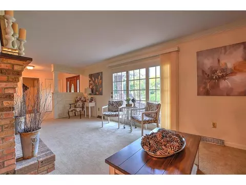 357 Springlake Road Bristol Va 24201, Bristol, VA 24201 photo 18