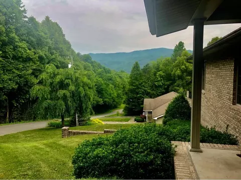 132 Brian Lane Erwin Tn 37650, Erwin, TN 37650 photo 2