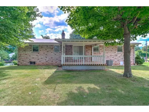 229 Elliott Avenue Erwin Tn 37650, Erwin, TN 37650 photo 7