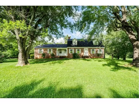 140 Oliphant Drive Greeneville Tn 37745, Greeneville, TN 37745 photo 2