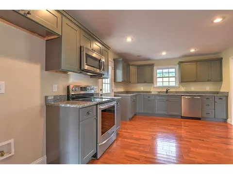 138 Cherry Lane Fall Branch Tn 37656, Fall Branch, TN 37656 photo 11