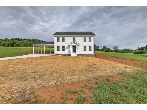 138 Cherry Lane Fall Branch Tn 37656, Fall Branch, TN 37656 photo 3