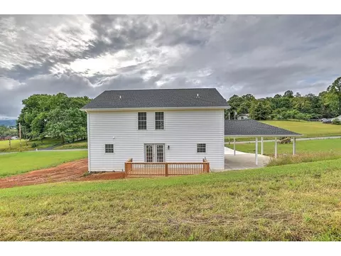 138 Cherry Lane Fall Branch Tn 37656, Fall Branch, TN 37656 photo 35