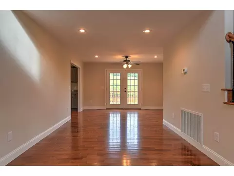 138 Cherry Lane Fall Branch Tn 37656, Fall Branch, TN 37656 photo 7