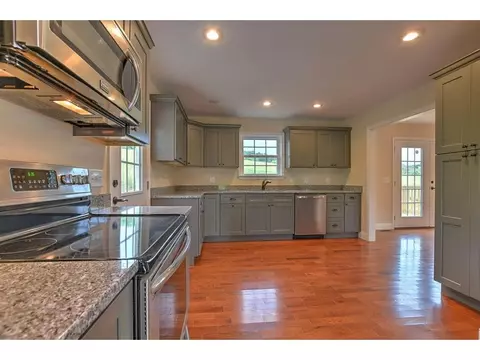 138 Cherry Lane Fall Branch Tn 37656, Fall Branch, TN 37656 photo 12