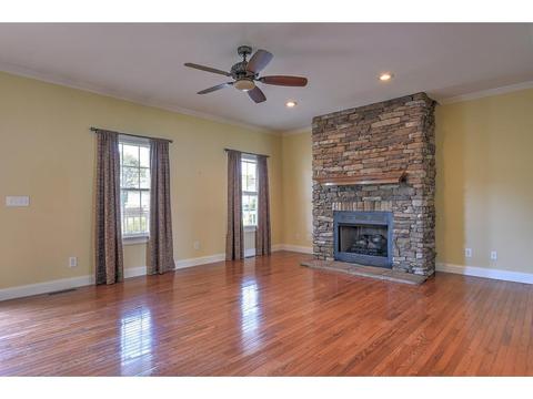 111 Pointe Trace Greeneville Tn 37745, Greeneville, TN 37745 photo 5