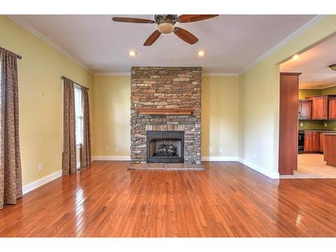111 Pointe Trace Greeneville Tn 37745, Greeneville, TN 37745 photo 6