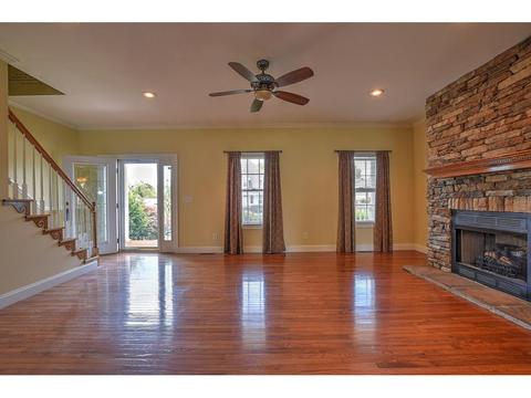 111 Pointe Trace Greeneville Tn 37745, Greeneville, TN 37745 photo 4