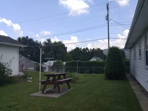 800 Fairlane Drive Erwin Tn 37650, Erwin, TN 37650 photo 19