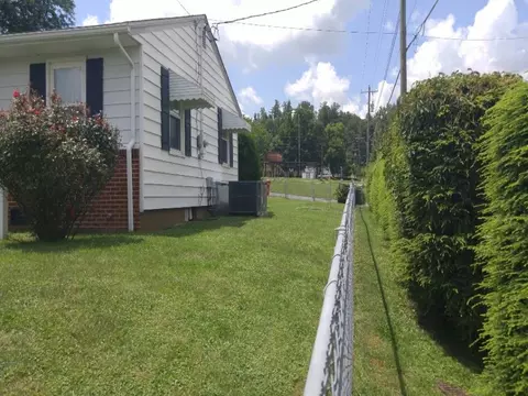 800 Fairlane Drive Erwin Tn 37650, Erwin, TN 37650 photo 20