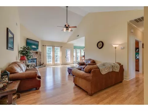 107 Old Farm Road Erwin Tn 37650, Erwin, TN 37650 photo 10