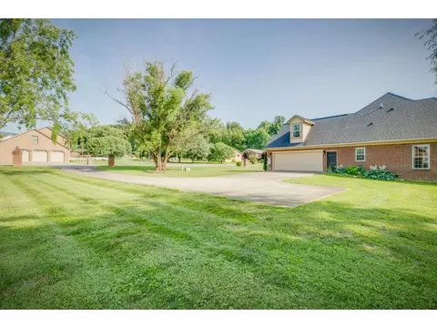 107 Old Farm Road Erwin Tn 37650, Erwin, TN 37650 photo 4