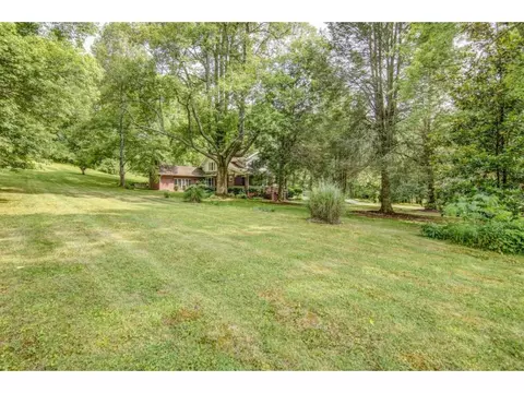 1808 Main Avenue Erwin Tn 37650, Erwin, TN 37650 photo 4