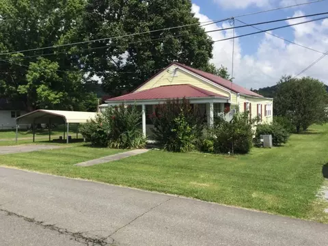 148 Ruby Avenue Elizabethton Tn 37643, Elizabethton, TN 37643 photo 2