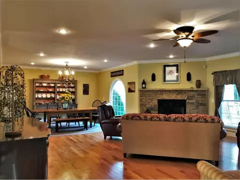 125 Cecil White Limestone Tn 37681, Limestone, TN 37681 photo 11