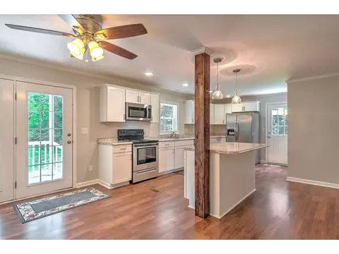 256 Elliott Erwin Tn 37650, Erwin, TN 37650 photo 16