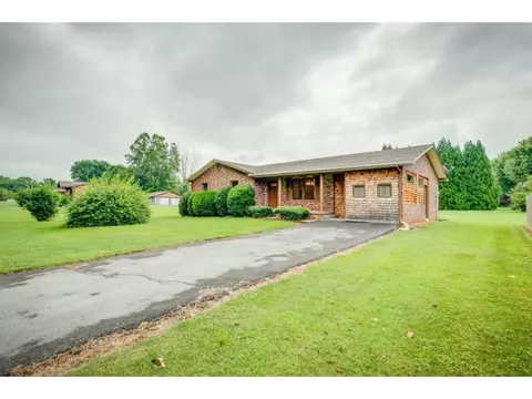 106 Robbins Avenue Erwin Tn 37650, Erwin, TN 37650 photo 2