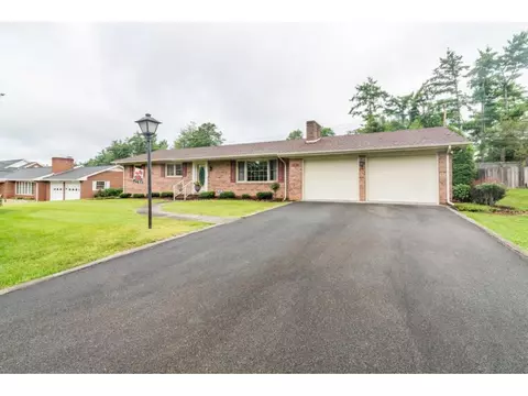 195 Glenrochie Drive Abingdon Va 24211, Abingdon, VA 24211 photo 2