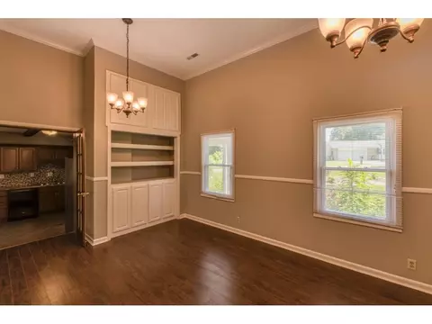201 Robin Road Bristol Tn 37620, Bristol, TN 37620 photo 6