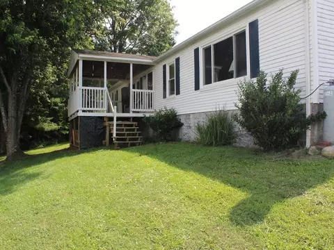 323 Ramey Road Bristol Tn 37620, Bristol, TN 37620 photo 2
