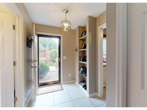 1125 E Timbers 1125 Greeneville Tn 37745, Greeneville, TN 37745 photo 2