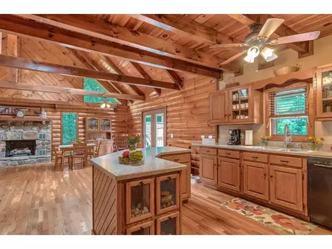 311 Hampton View Drive Hampton Tn 37658, Hampton, TN 37658 photo 23