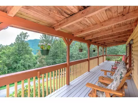 311 Hampton View Drive Hampton Tn 37658, Hampton, TN 37658 photo 13