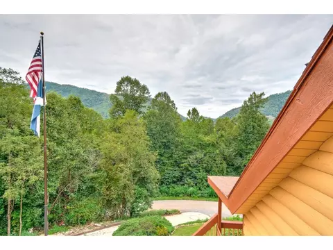 311 Hampton View Drive Hampton Tn 37658, Hampton, TN 37658 photo 32