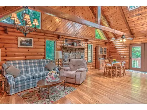 311 Hampton View Drive Hampton Tn 37658, Hampton, TN 37658 photo 16