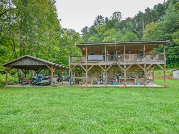 828 Yellow Daisy Ln Banner Elk Nc 28604 Movoto Com