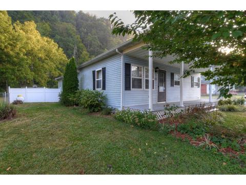 611 Swimming Pool Road Hampton Tn 37658, Hampton, TN 37658 photo 3