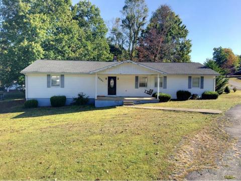 5241 Clearwater Rd, Wise, VA 24293 photo 1