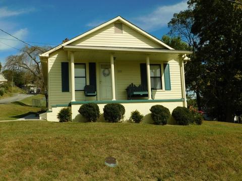 939 Clark Street Bristol Va 24201, Bristol, VA 24201 photo 2