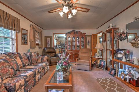 1206 Main Avenue Erwin Tn 37650, Erwin, TN 37650 photo 3