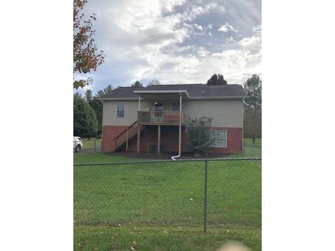 718 Roberts Street Erwin Tn 37650, Erwin, TN 37650 photo 4