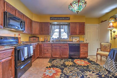 200 E Grove Street Greeneville Tn 37745, Greeneville, TN 37745 photo 21