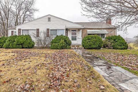 313 Sioux Road Road Bristol Va 24201, Bristol, VA 24201 photo 1