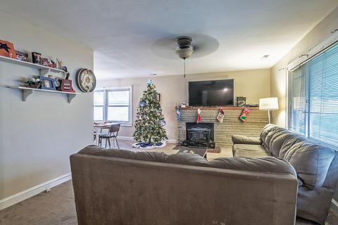 313 Sioux Road Road Bristol Va 24201, Bristol, VA 24201 photo 2