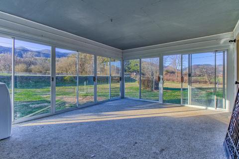 103 Tilson Avenue Hampton Tn 37658, Hampton, TN 37658 photo 12
